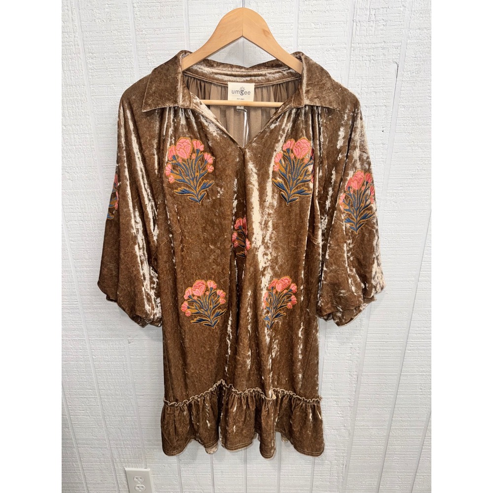 Umgee Tunic Top Women Brown Floral Embroidered Velvet Ruffle Hem Small